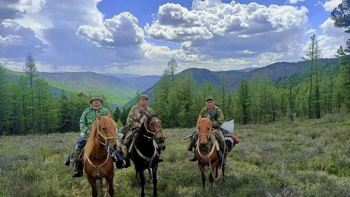 В Бурятии стартовала первая конная экспедиция «Уран Душэ» через хребет  «Хамар-Дабан»