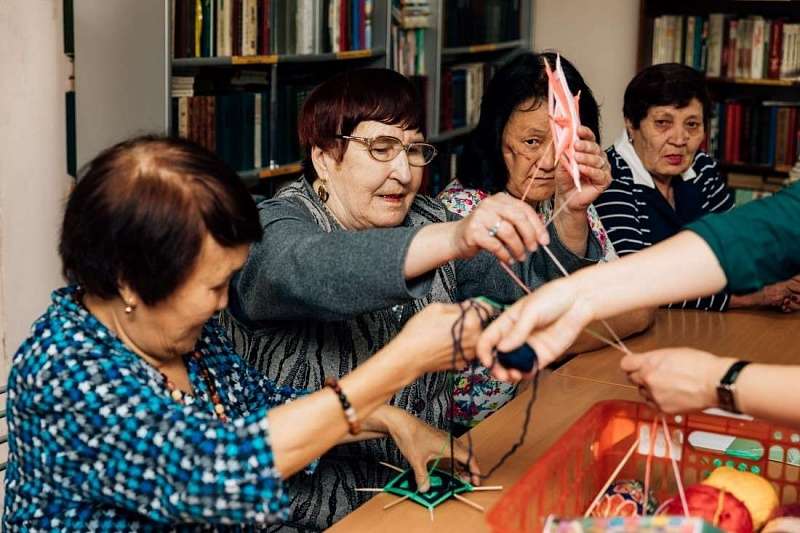 Доверие улан удэ. АУСО доверие Улан-Удэ. Волонтеры Бурятии. Выступающие пенсионеры Бурятии. Факультет ремесел.
